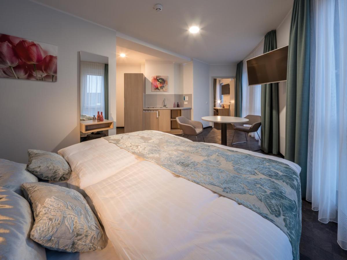Rs-Hotel - Smart & Modern Hotel Apartments Brühl المظهر الخارجي الصورة