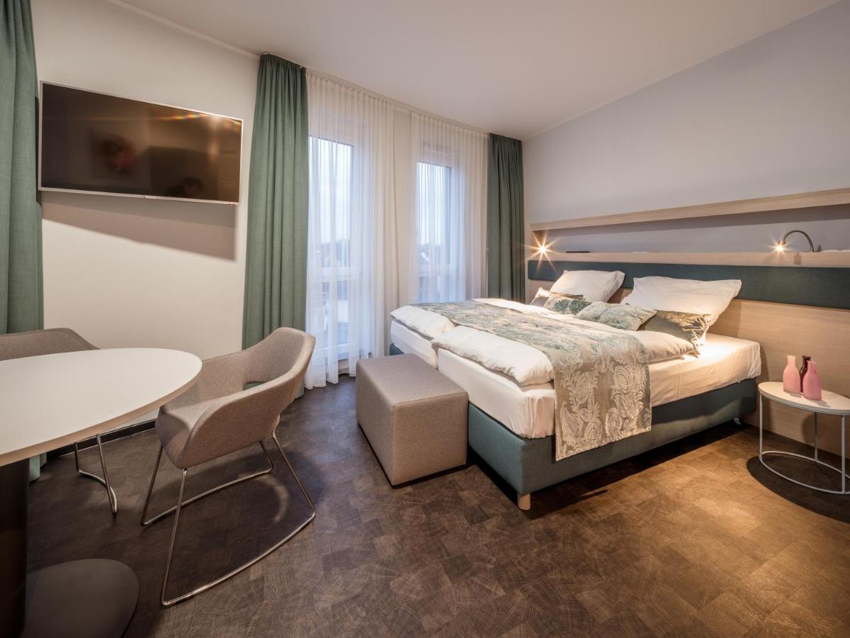 Rs-Hotel - Smart & Modern Hotel Apartments Brühl المظهر الخارجي الصورة