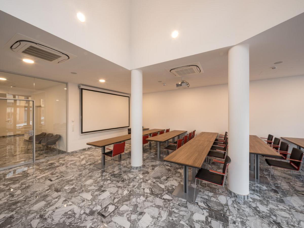 Rs-Hotel - Smart & Modern Hotel Apartments Brühl المظهر الخارجي الصورة